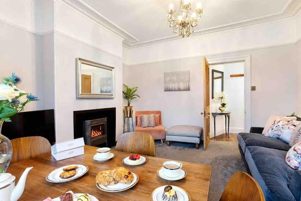 The Stanley Suite 1 Bedroom Apt Dog Friendly Patio هاروغايت المظهر الخارجي الصورة